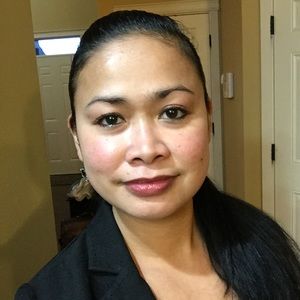 Meet your Posher, Monica